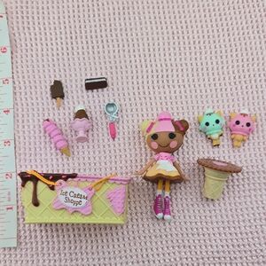 Scoops Waffle Cone Mini Lalaloopsy Ice Cream Parlor Pets Accessories